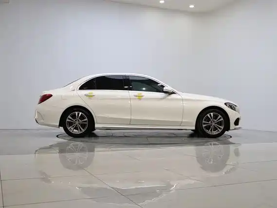 Mercedes-Benz C-Class 2016 C 200 L Sport фото 17