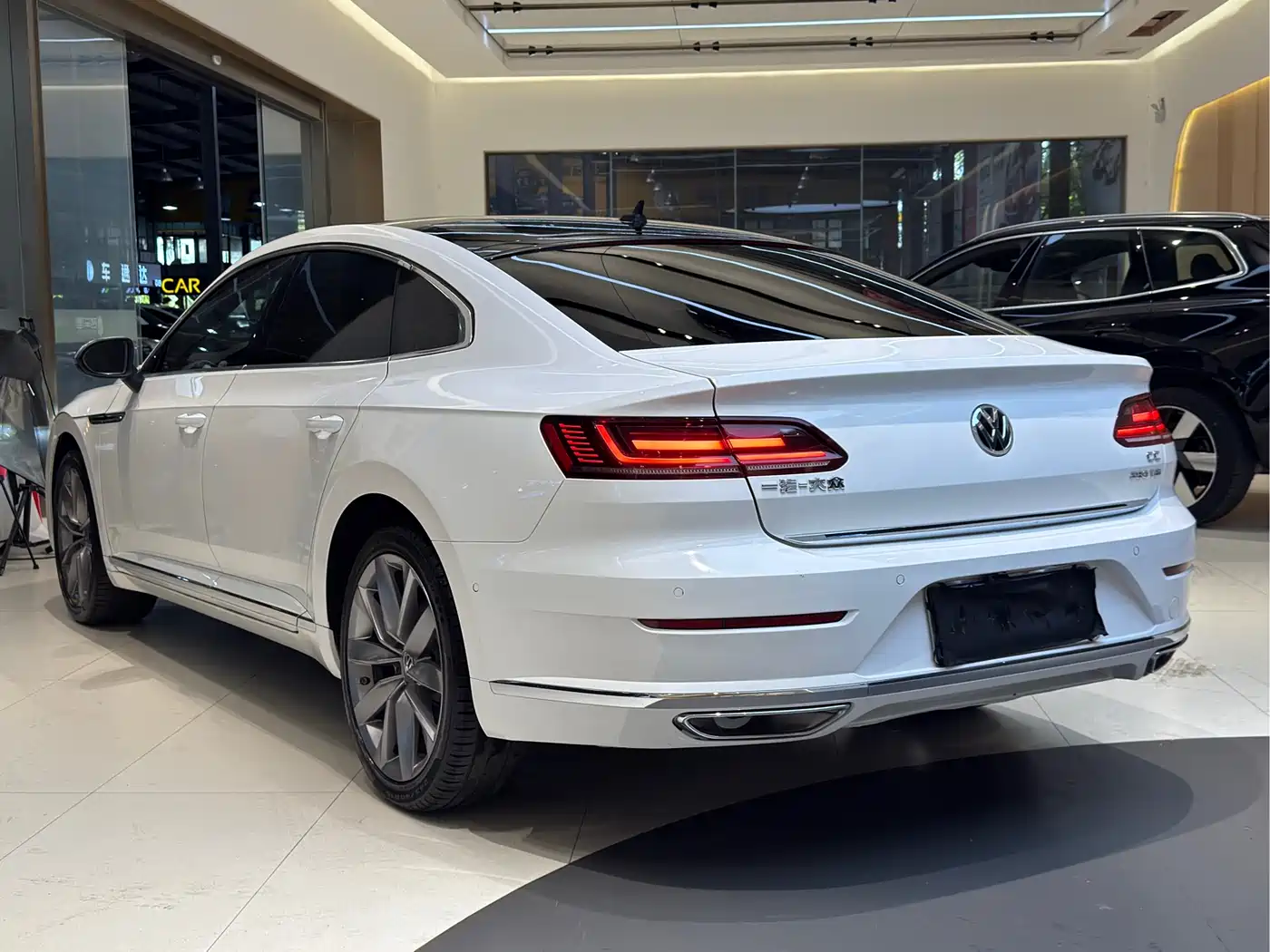 Volkswagen FAW-Volkswagen CC 2019 380TSI Radiance Edition China VI фото 22