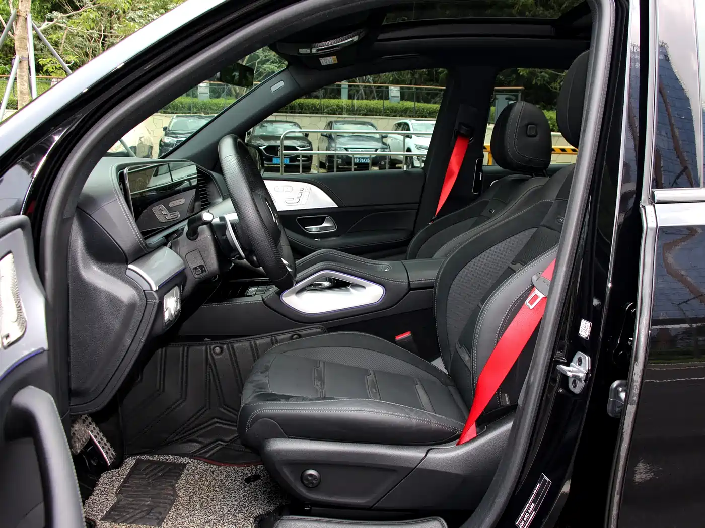 Mercedes-Benz GLE AMG 2024 AMG GLE 53 4MATIC+ фото 16