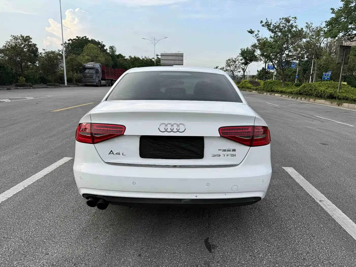 Audi A4L 2013 35 TFSI Automatic Standard фото 8