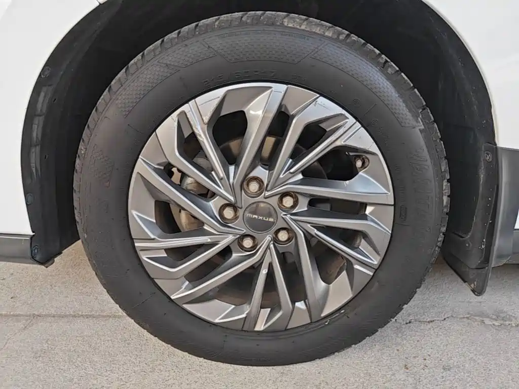 SAIC Maxus Maxus G50 2020 2019 1.5T Automatic Luxury Edition China VI