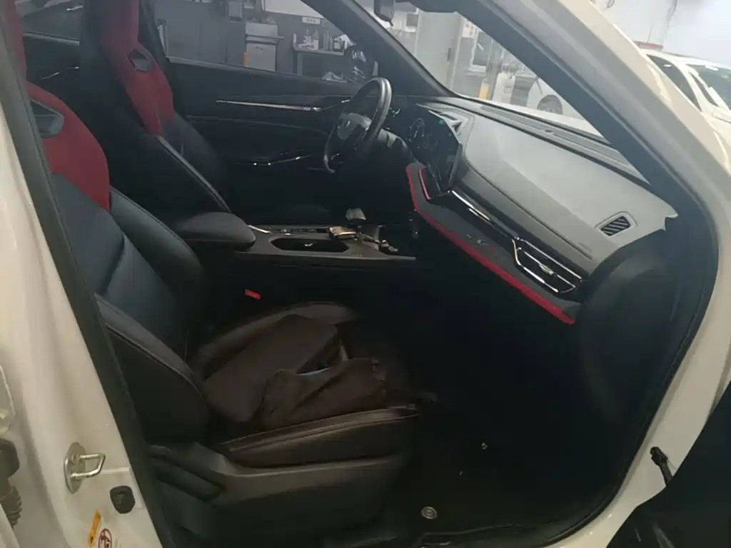 Changan X5 PLUS 2024 2024 1.5T DCT Pioneer Model