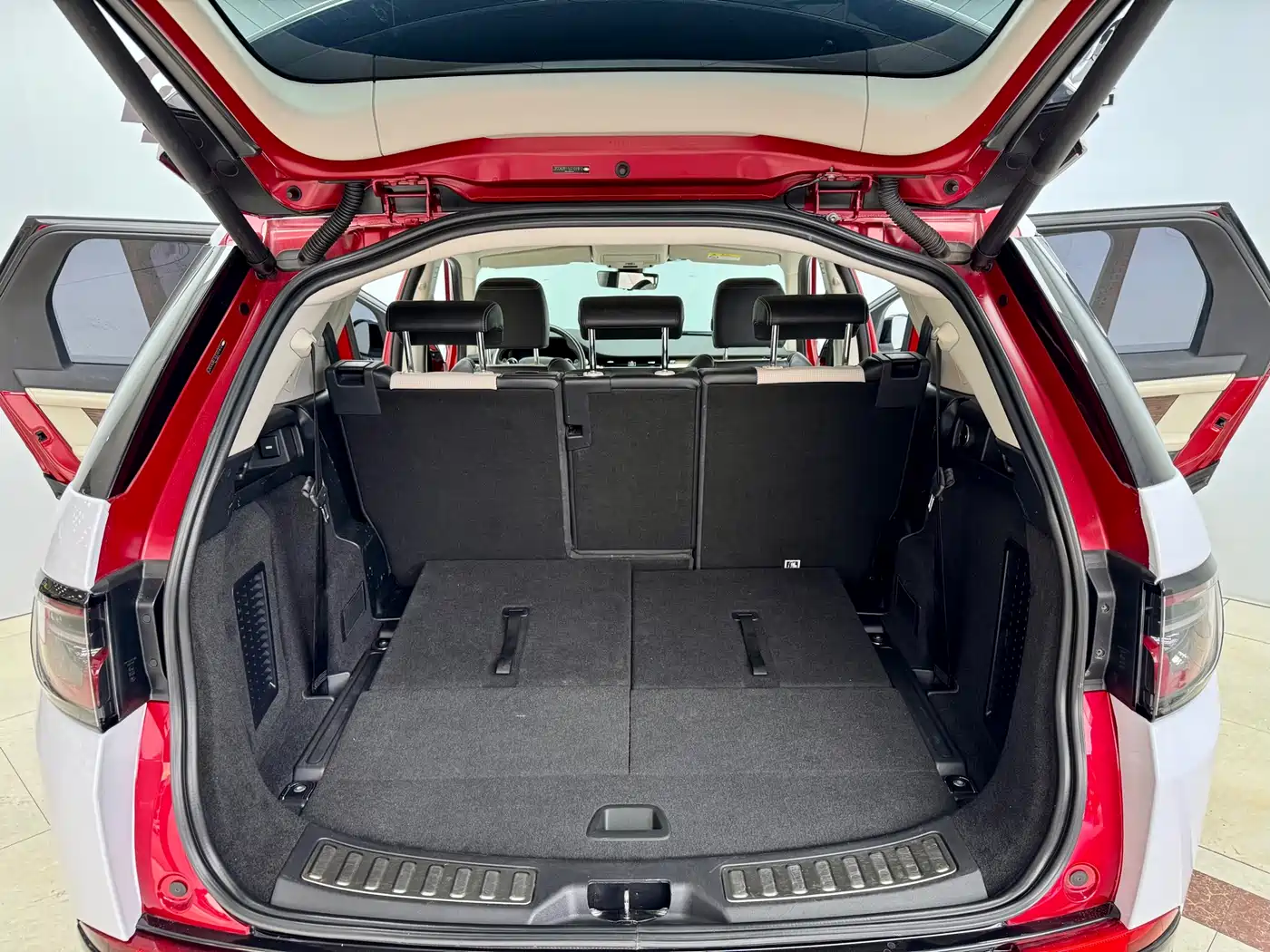 Land Rover Discovery Sport 2020 249PS R-Dynamic Performance Tech 7-seater фото 22