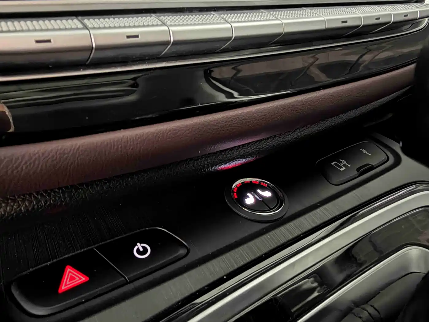 GAC Trumpchi Trumpchi M6 2021 PRO 270T DCT Luxury Edition фото 11