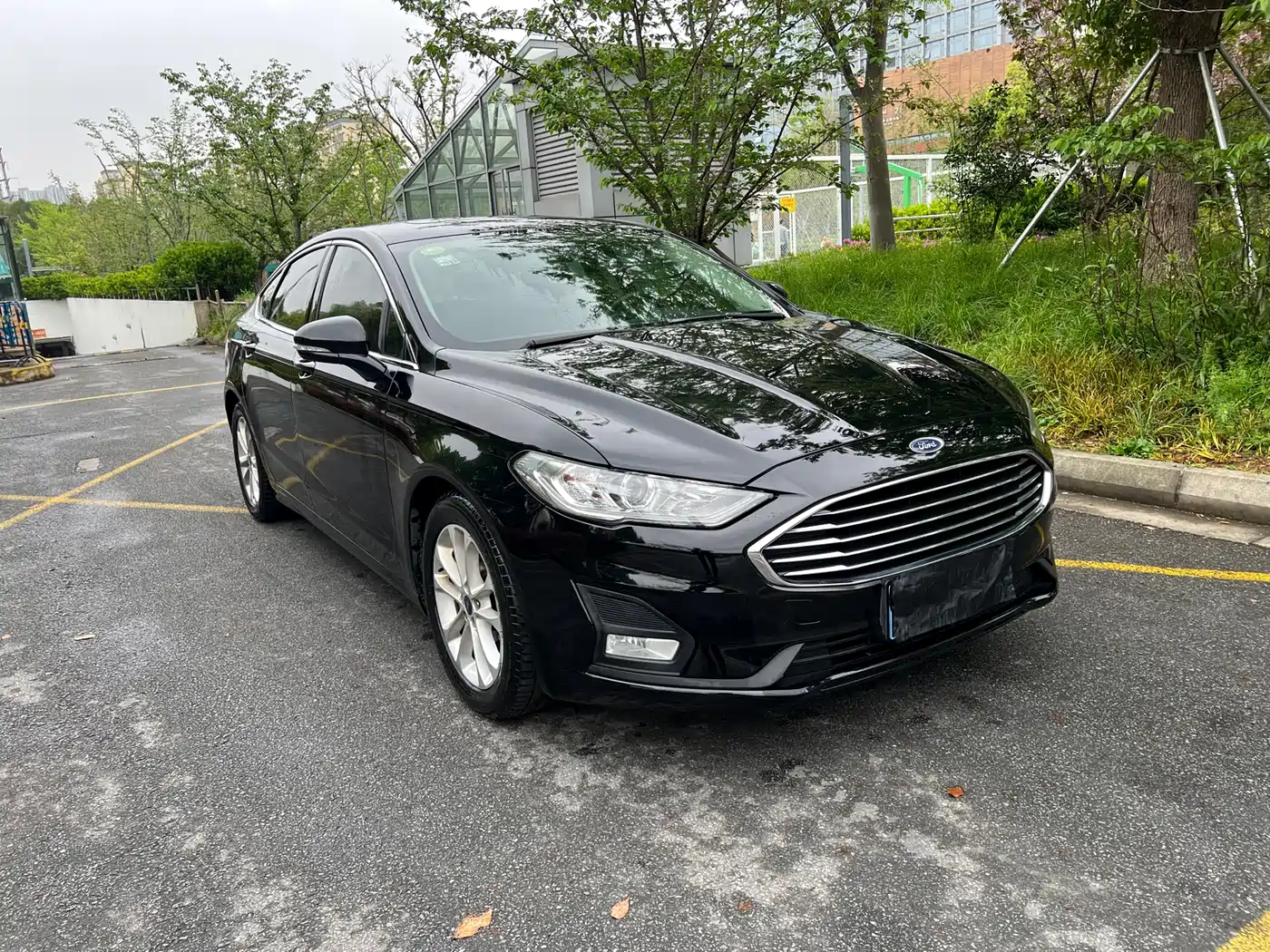 FORD MONDEO