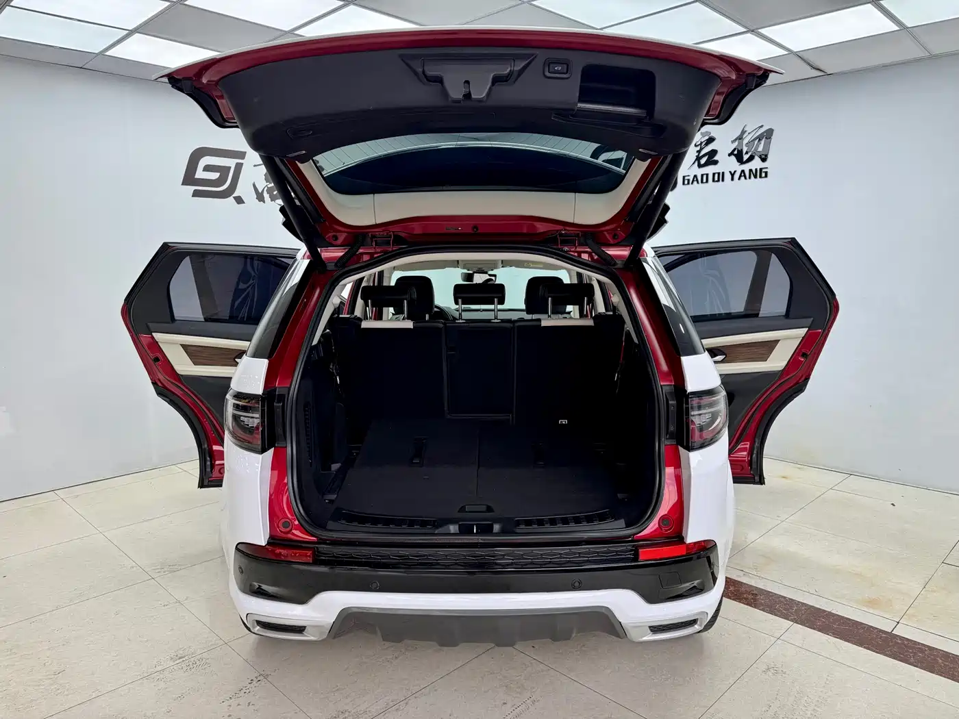 Land Rover Discovery Sport 2020 249PS R-Dynamic Performance Tech 7-seater фото 21