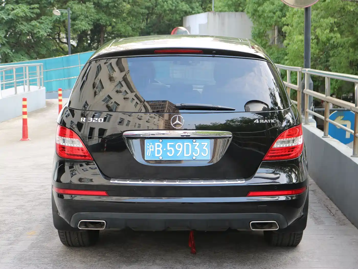 Mercedes-Benz R-Class 2017 R 320 4MATIC Business Collector's Edition фото 5