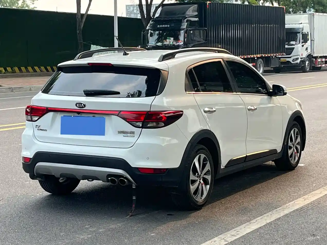 Kia KX CROSS 2017 1.4L AT GLS фото 6