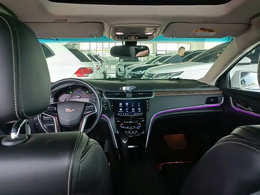 Cadillac XTS 2018 28T Technology фото 10