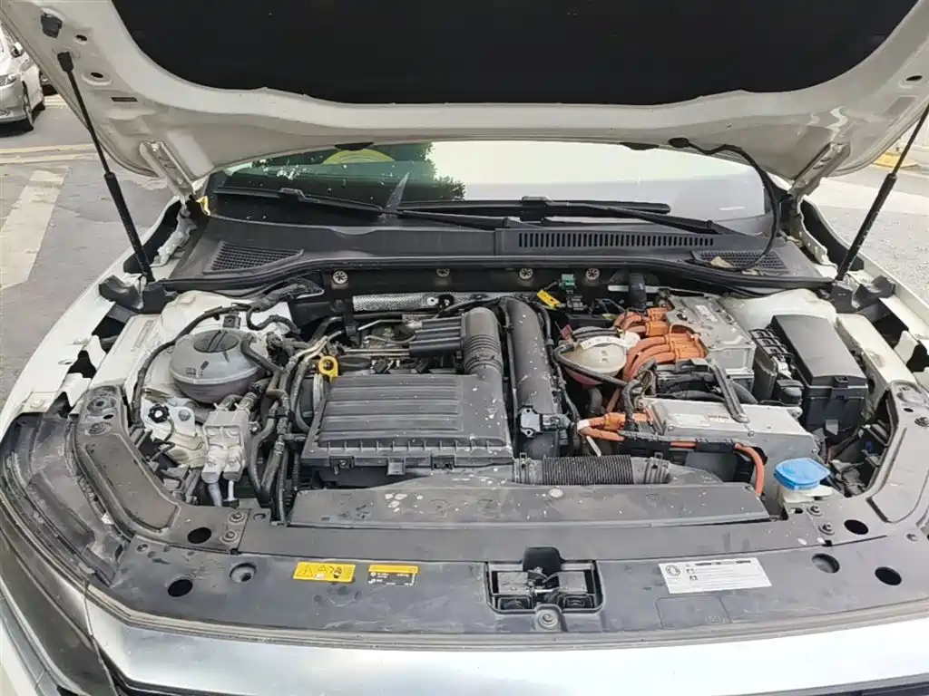 Volkswagen Passat New Energy 2022 430PHEV Hybrid Luxury Edition фото 20