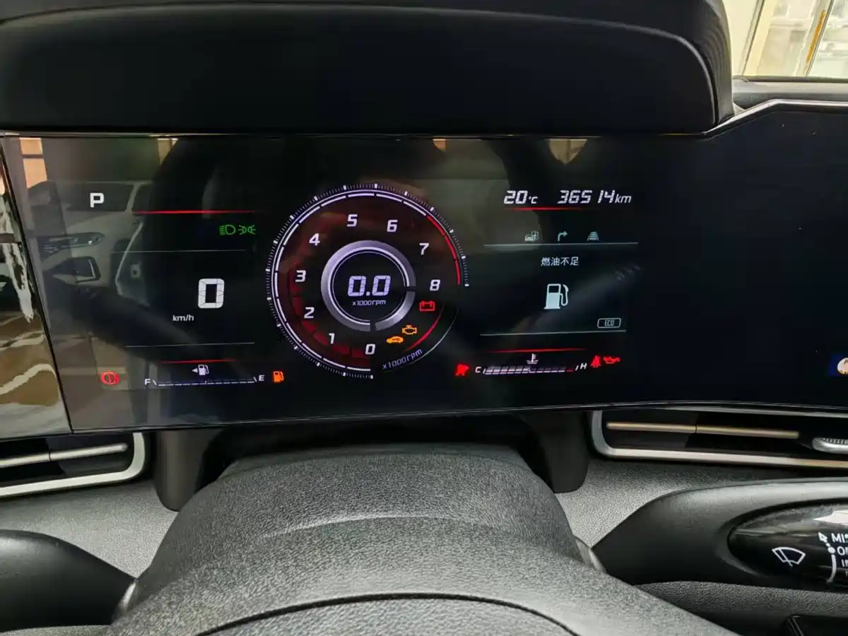 Hyundai Elantra 2022 1.5L CVT LUX Premium Edition фото 11