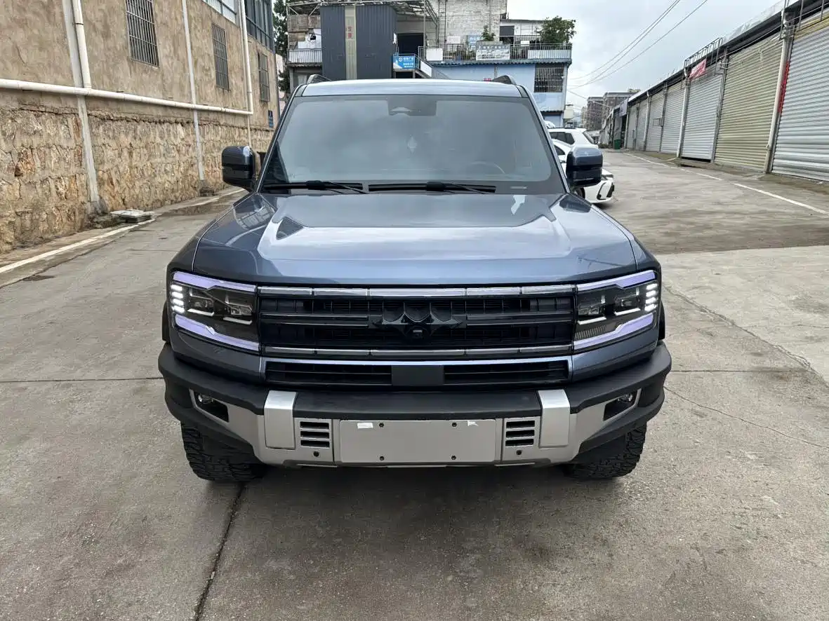 Fang Cheng Bao Leopard 5 2024 2023 Yun Nian Flagship Edition