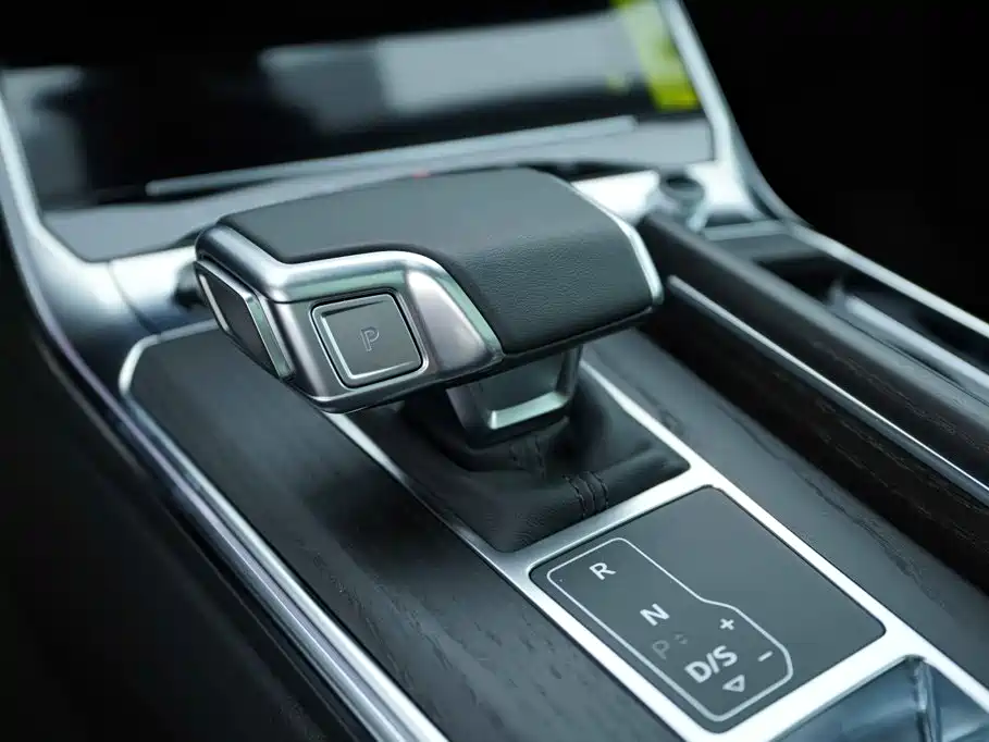 Audi A6L 2026 2026 Model Year 45 TFSI quattro Premium Dynamic