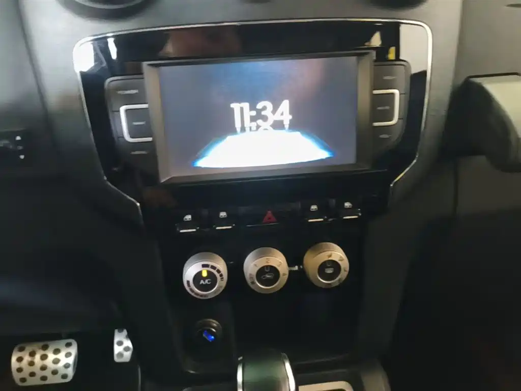 BAIC ORV Beijing Offroad BJ40 2016 Model 40L 2.3T Automatic 4WD Exclusive фото 13