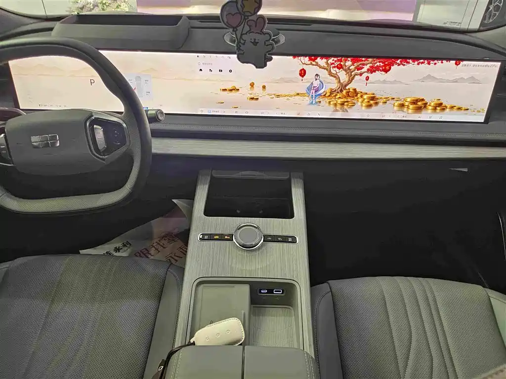 Geely Galaxy Galaxy E8 2024 2024 550km RWD MAX