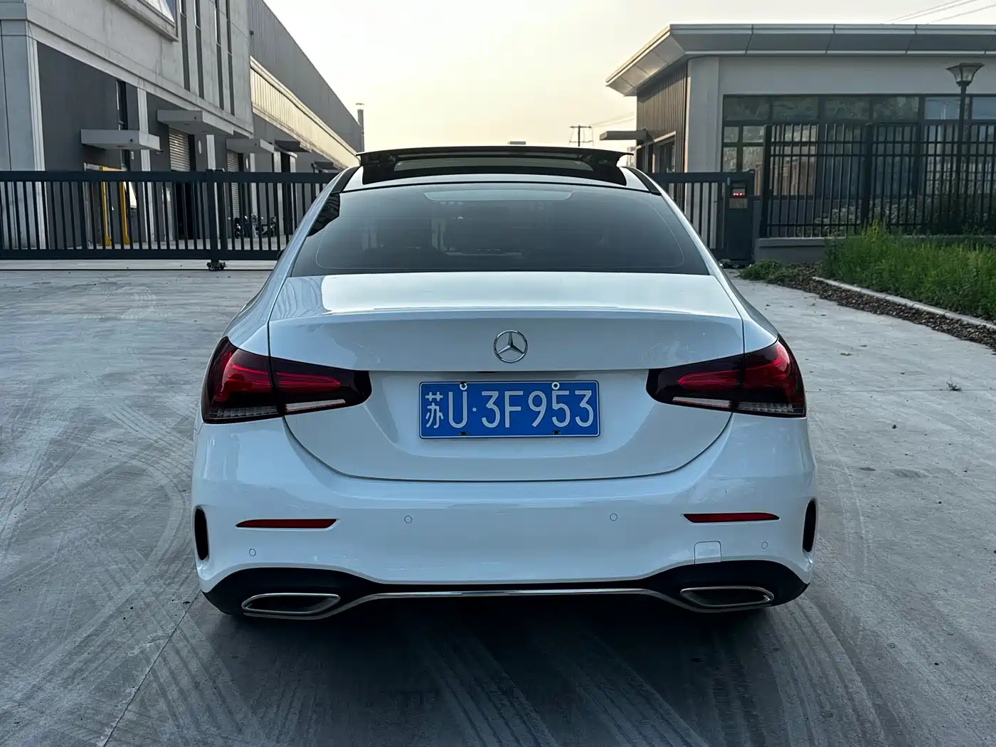 Mercedes-Benz A-Class 2021 A 200 L Sport Sedan Fashion Edition фото 8