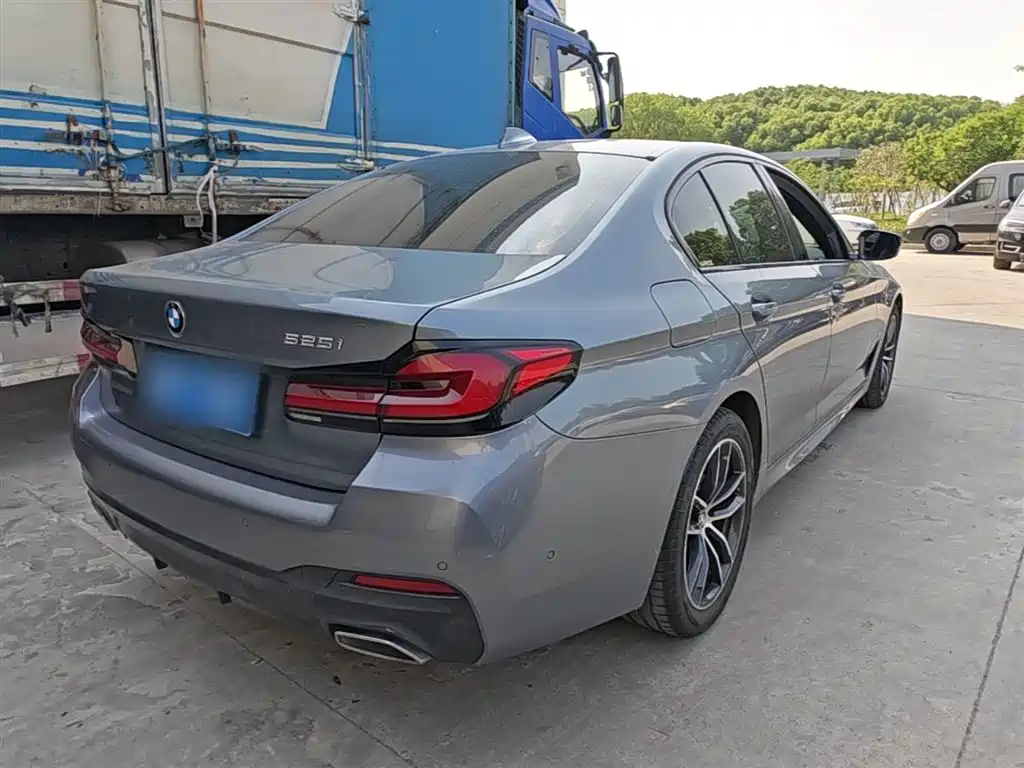 BMW 5 Series (Import) 2022 Facelift 525i M Sport Package фото 7