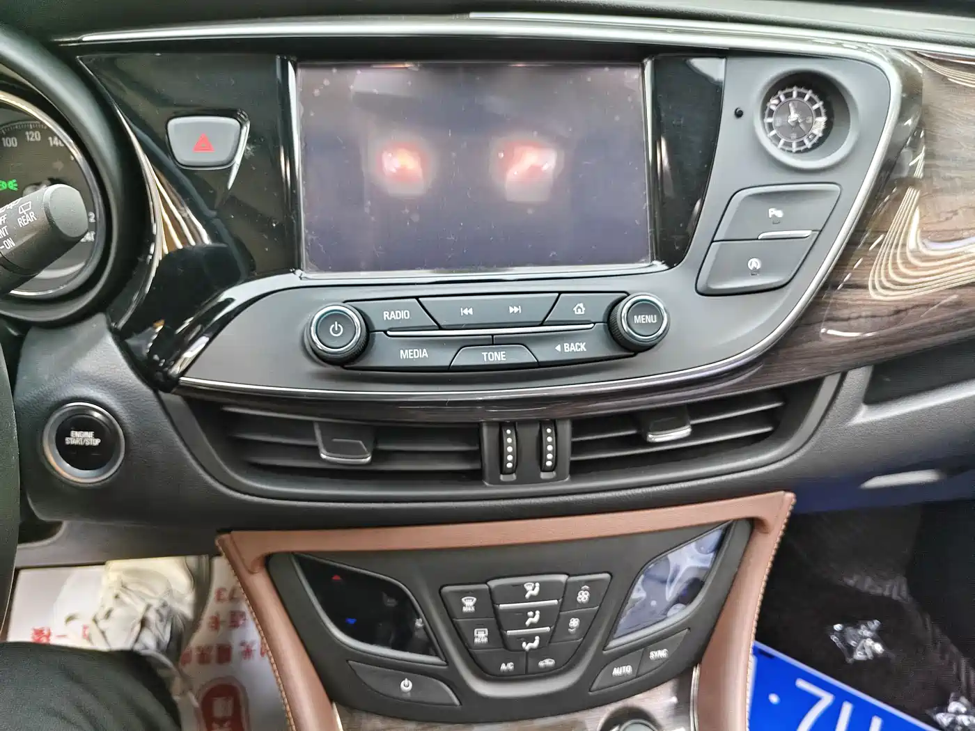 Buick Envision Plus 2017 20T FWD Elite фото 9