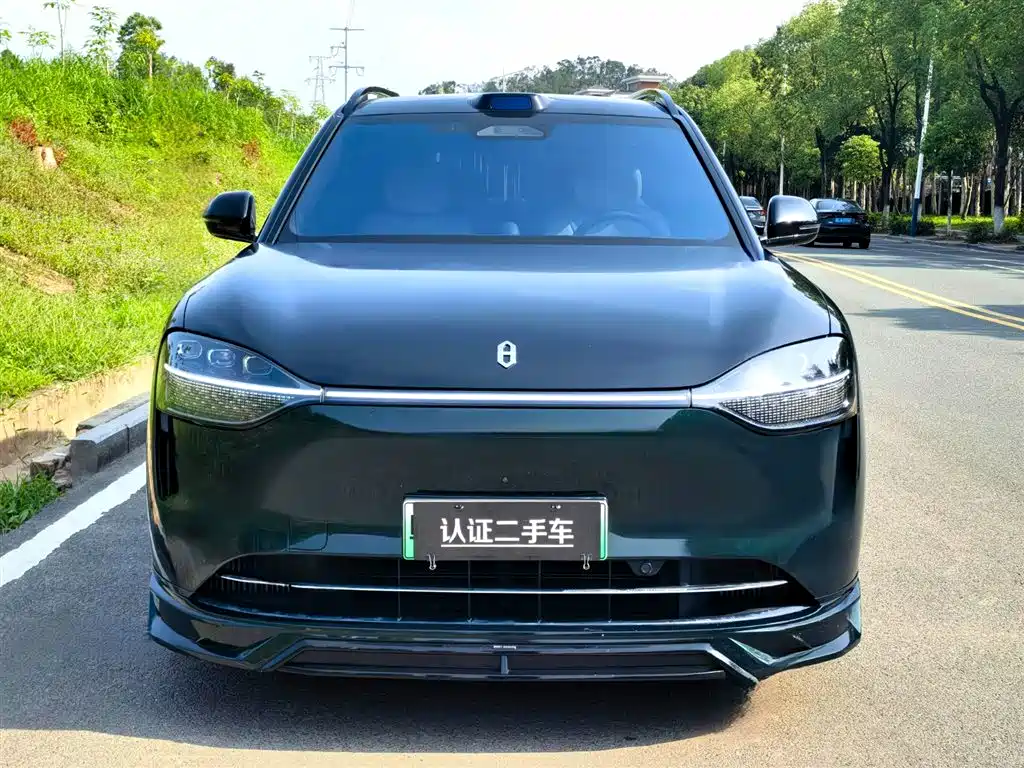 AITO Wenjie AITO M9 2024 Extended Range Ultra 42kWh 6-Seater фото 2