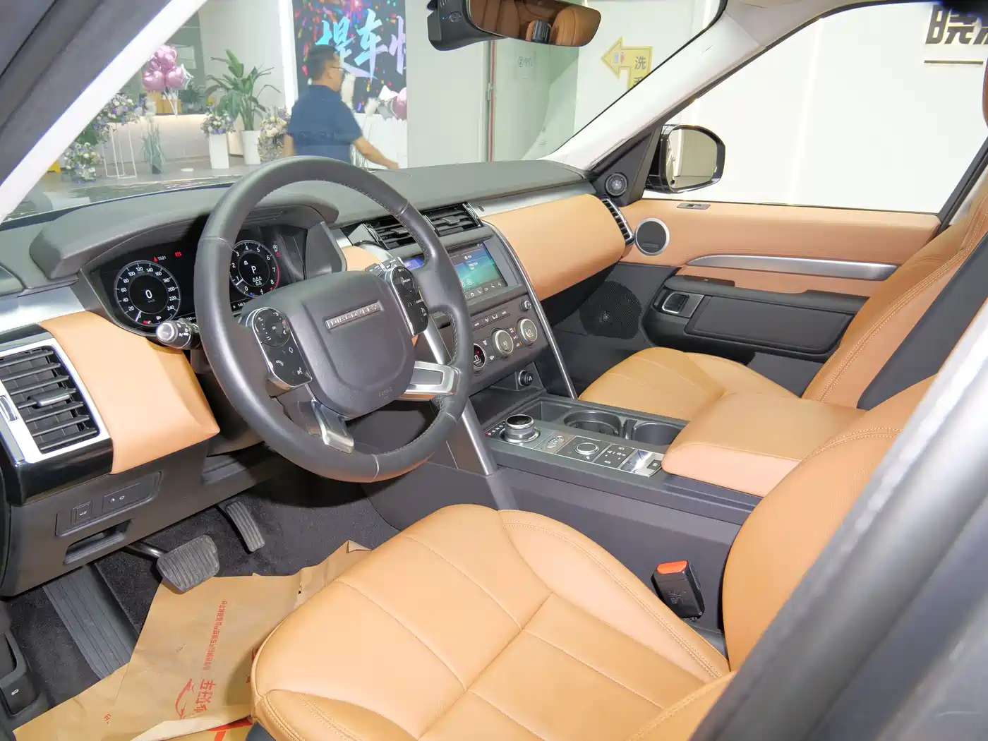 Land Rover Discovery 2020 2.0T 30th Anniversary Special Edition фото 10