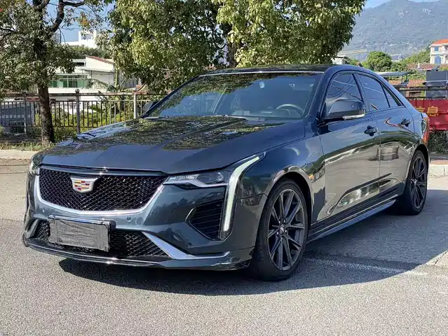 CADILLAC CT4