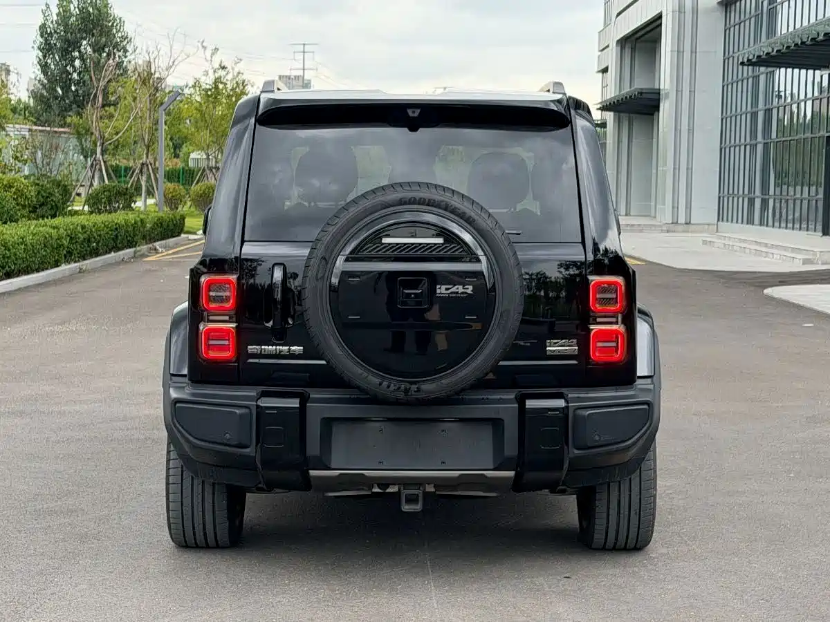 iCAR V27 2026 2026 200KM AWD Falcon 500