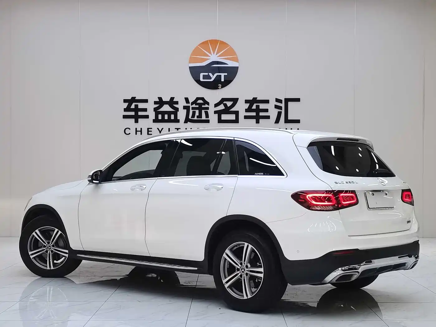 Mercedes-Benz GLC 2021 GLC 260 L 4MATIC Sporty фото 5