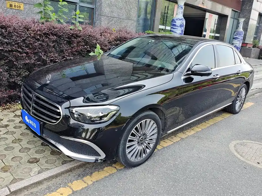 Mercedes-Benz E-Class 2023 Facelift E 300 L Luxury