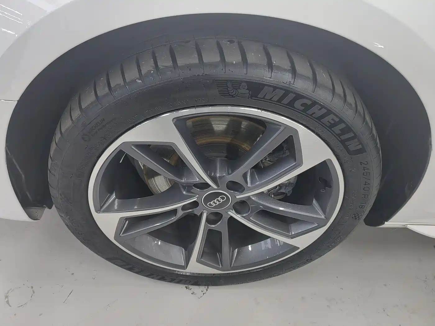 Audi A4L 2024 40 TFSI Luxury Dynamic фото 11