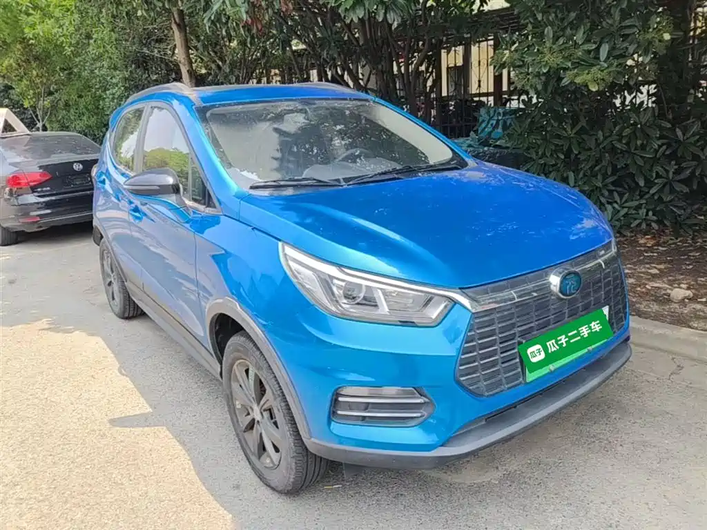BYD Yuan New Energy 2019 EV360 Smart Connect Premium Edition фото 4