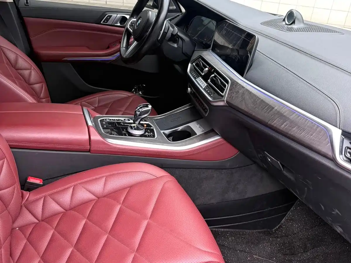 Photo 4 - BMW X5