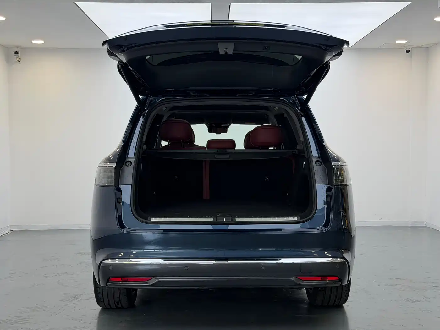 AITO Wenjie AITO M8 2025 Model Extended Range Ultra Edition 53.4kWh 5-Seater фото 8
