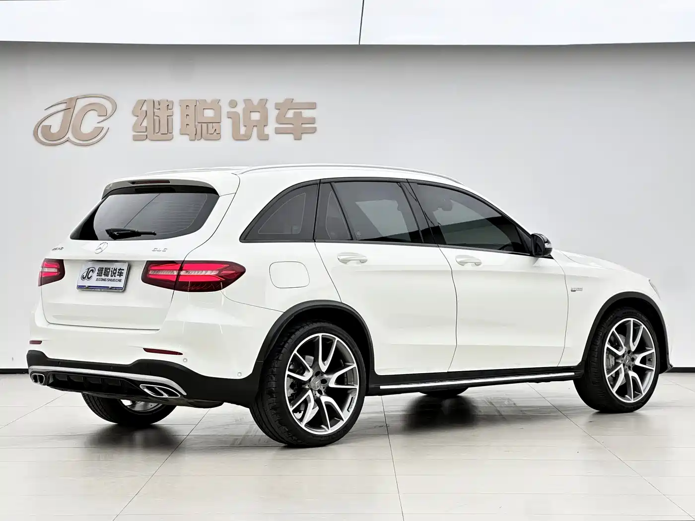 Mercedes-Benz GLC AMG 2017 AMG GLC 43 4MATIC фото 5