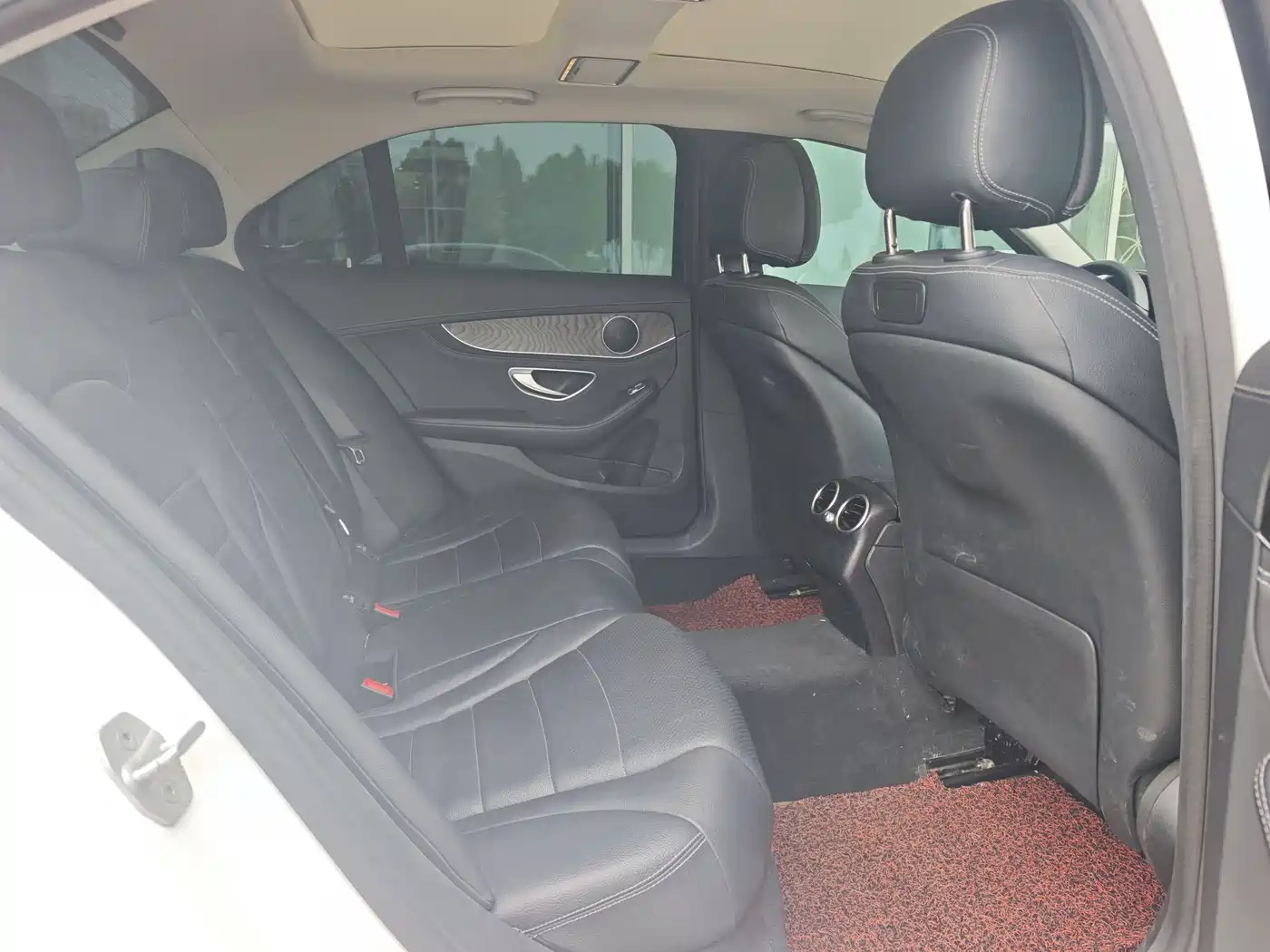 Mercedes-Benz C-Class 2016 C 200 L Sport фото 14