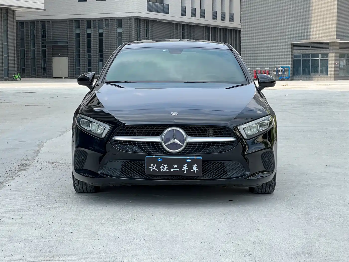 Mercedes-Benz A-Class 2019 Facelift A 200 L фото 2