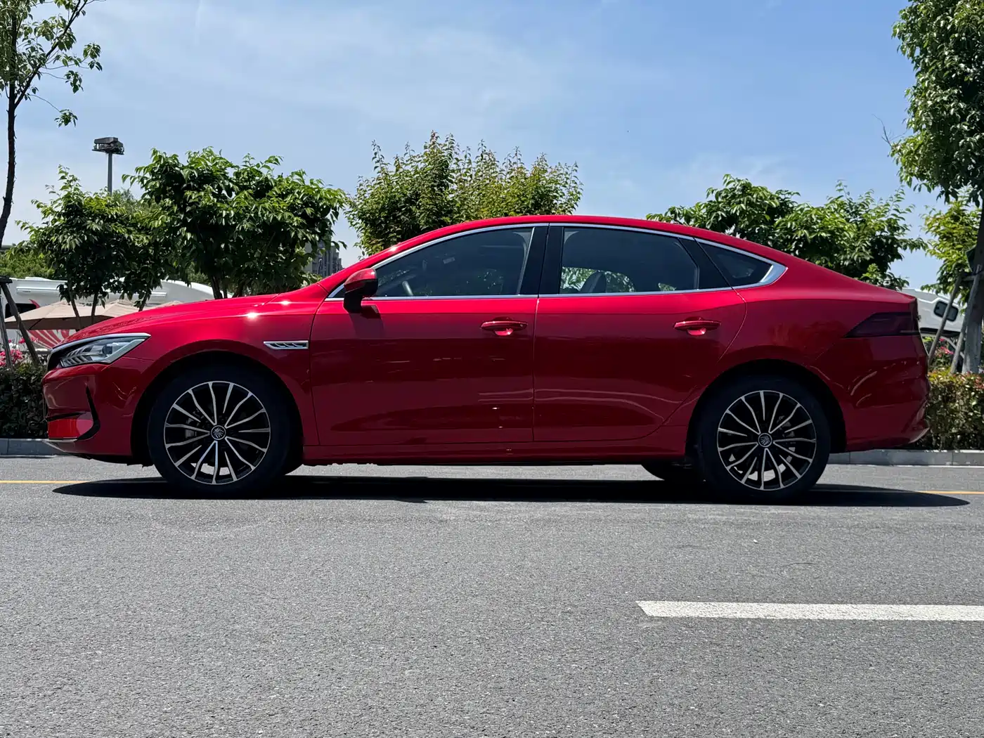 BYD Qin PLUS 2023 Champion Edition EV 610KM Excellence фото 7