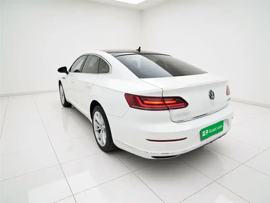 Volkswagen FAW-Volkswagen CC 2019 330TSI Elegance Edition China VI фото 5