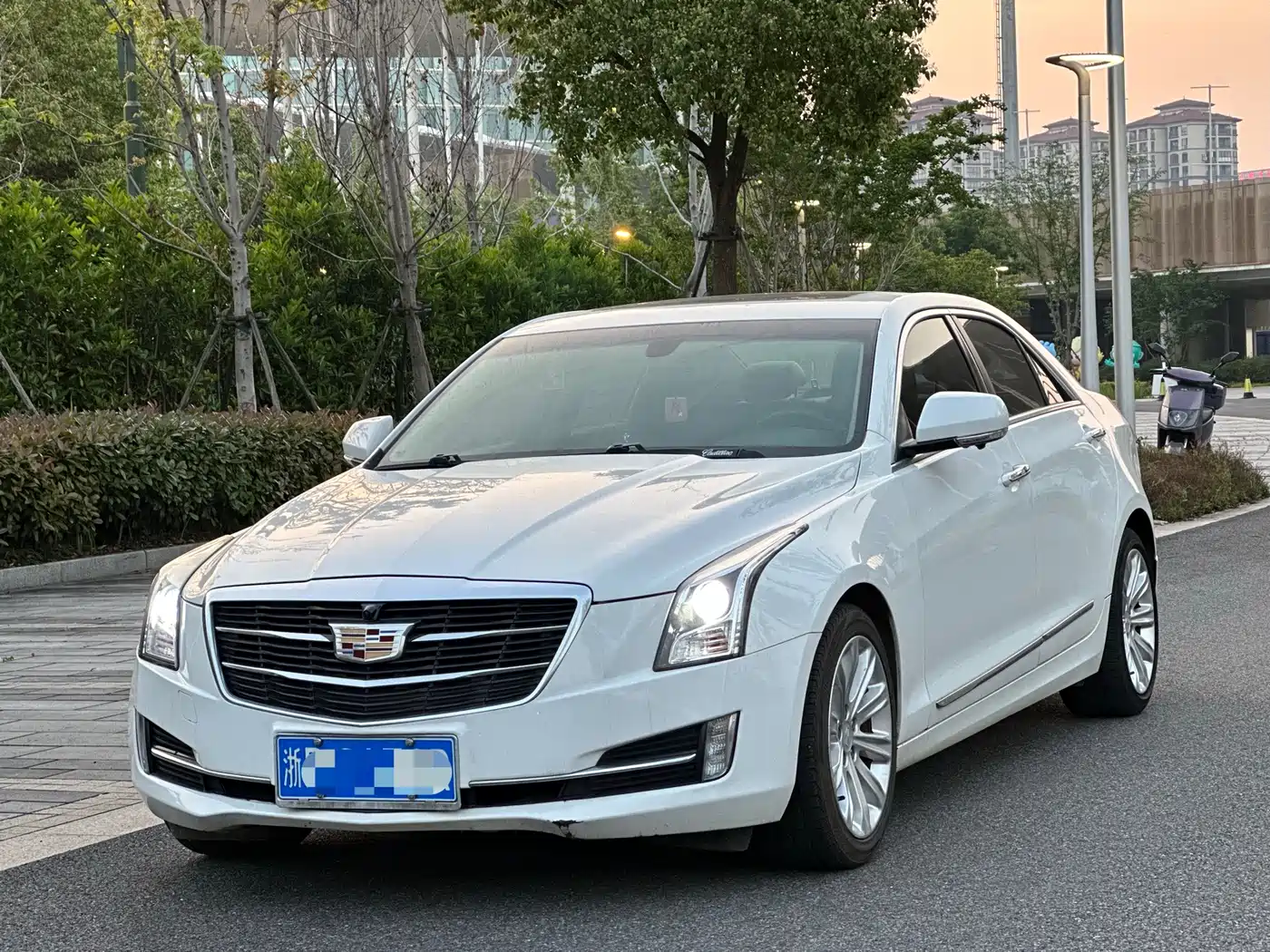 Cadillac ATS-L 2017 28T Fashion