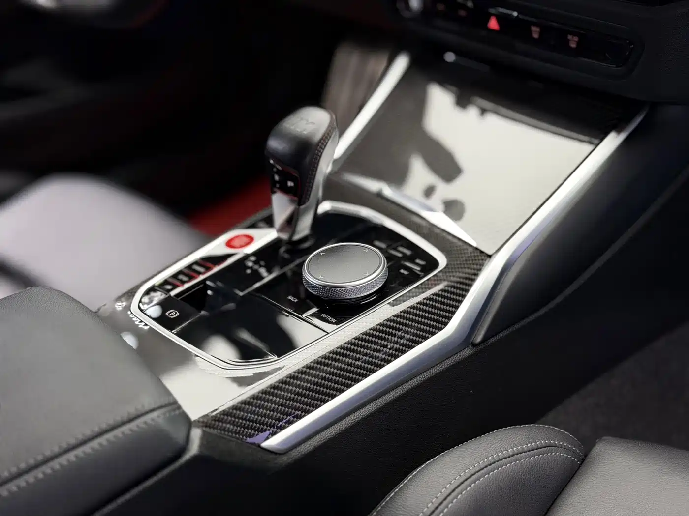 BMW M2 2024 M2 фото 12