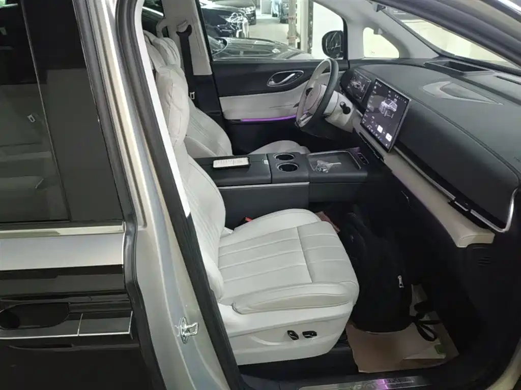 Voyah Auto Voyah Dreamer 2025 EV AWD Flagship Qiankun Edition фото 25