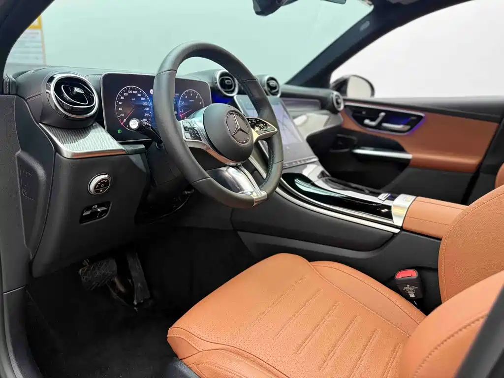 Mercedes-Benz GLC 2026 2026 GLC 300 L 4MATIC Sport 5-Seater