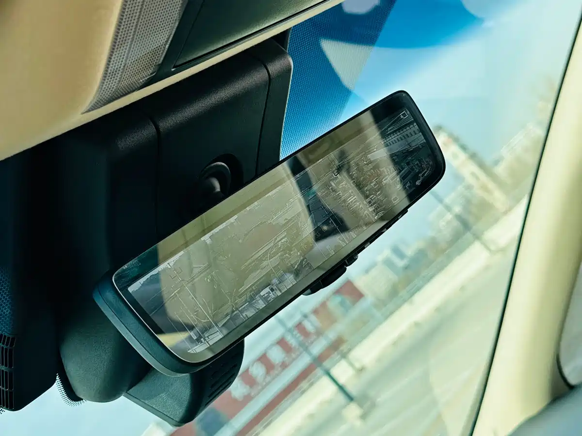Toyota Alphard 2021 Hybrid 2.5L Premium фото 19