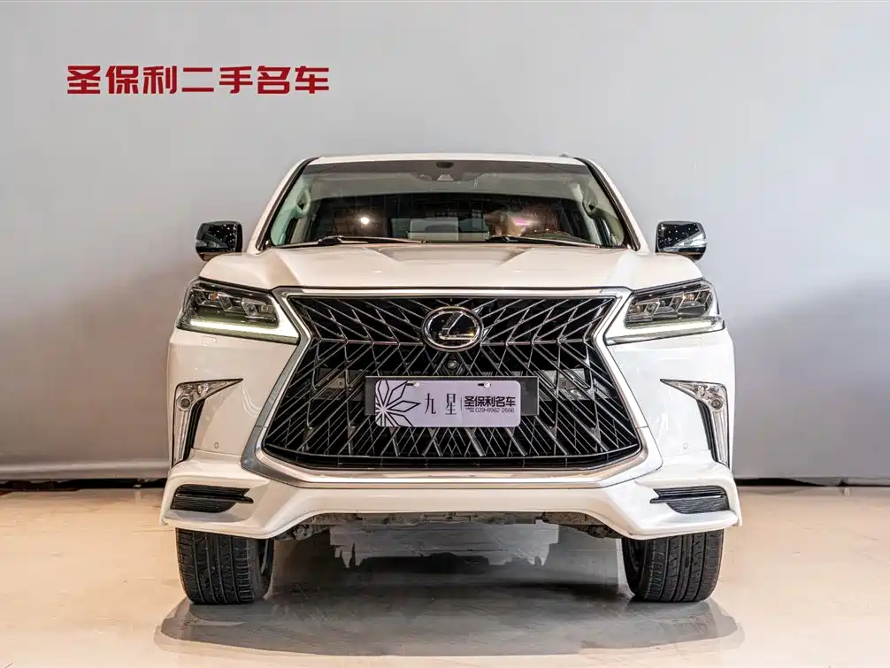 Lexus LX 2017 570 Prestige Luxury фото 2
