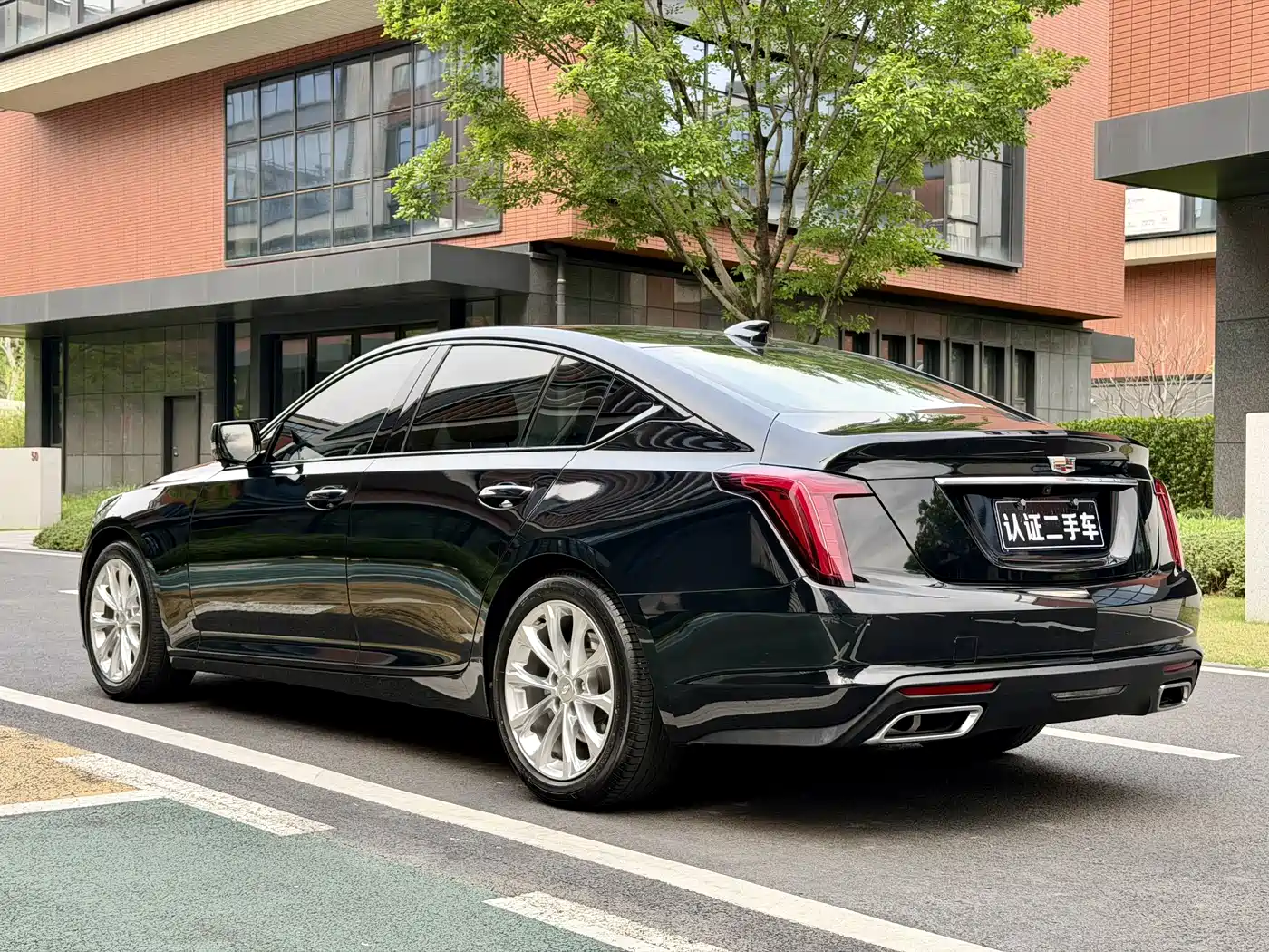 CADILLAC CT5