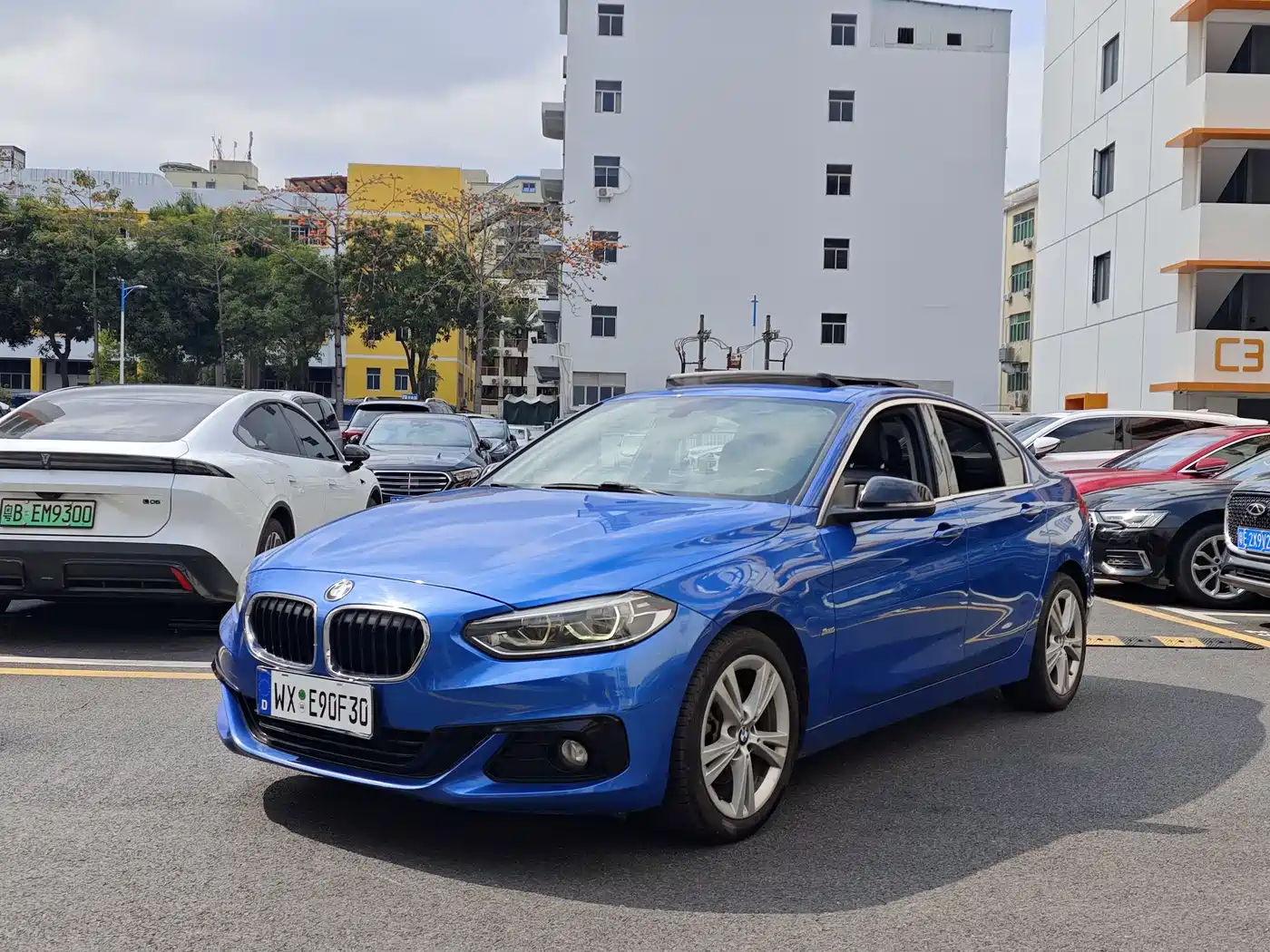 BMW 1 Series 2018 118i Design Package фото 3