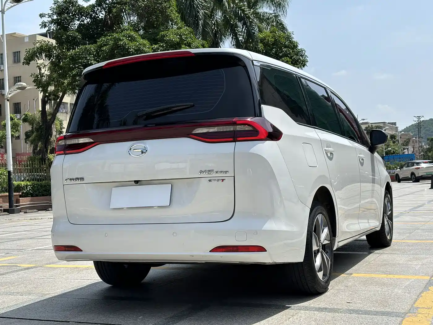 GAC TRUMPCHI TRUMPCHI M6