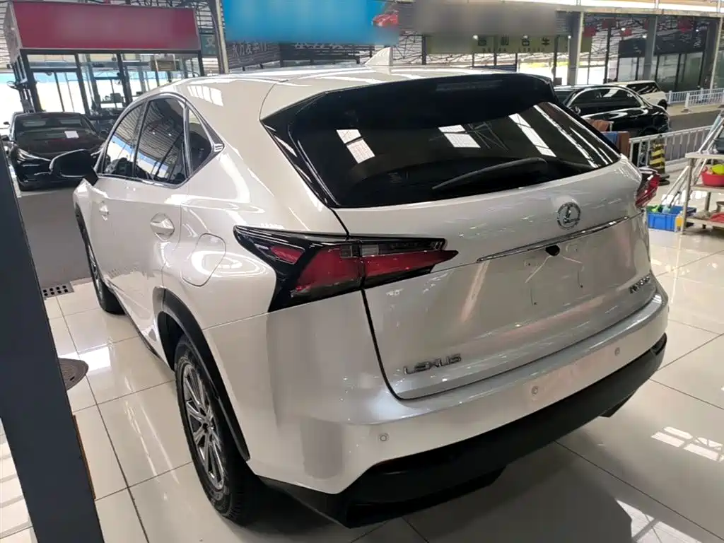 Lexus NX 2015 200 FWD Premium фото 5