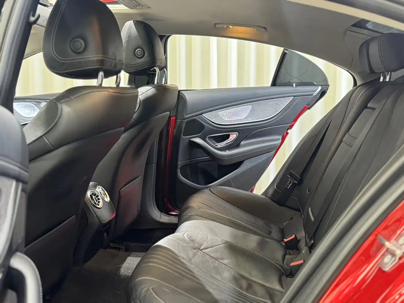 Mercedes-Benz CLS 2018 CLS 350 4MATIC фото 16