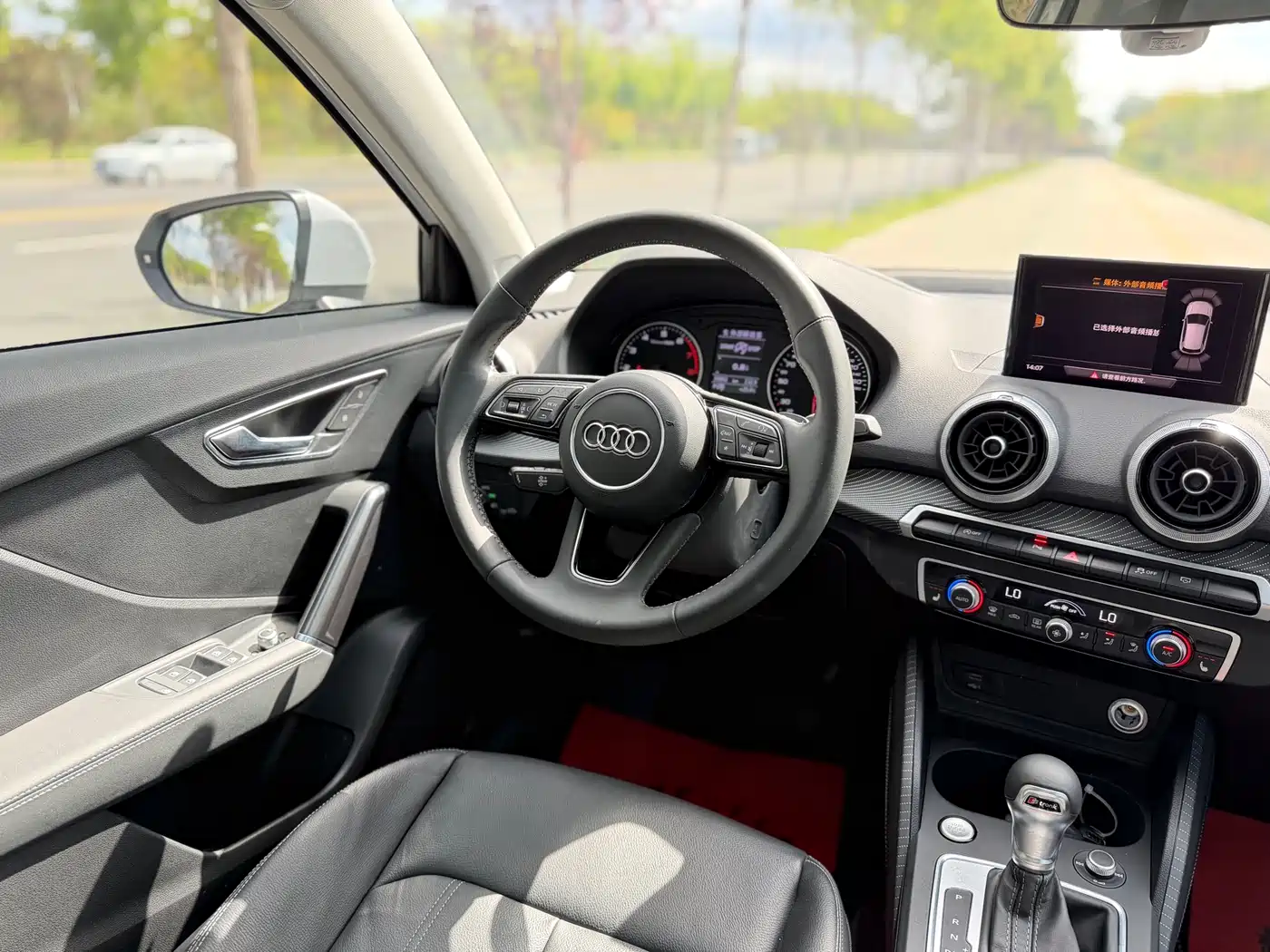 Audi Q2L 2022 35 TFSI Fashion Dynamic фото 13