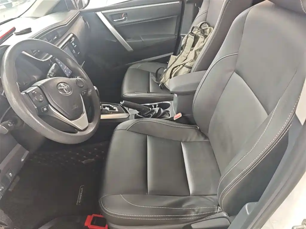 Toyota Corolla 2017 Facelift 1.2T S-CVT GL-i фото 11